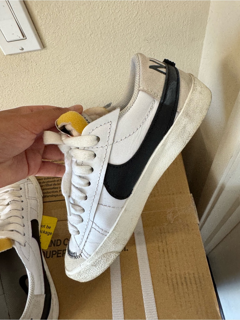Nike Blazer Low ‘77 Jumbo Swoosh sneakers - Picture 7 of 11